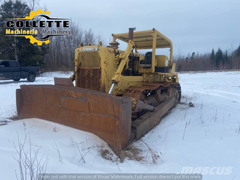 CAT D8H Buldozer sobre oruga