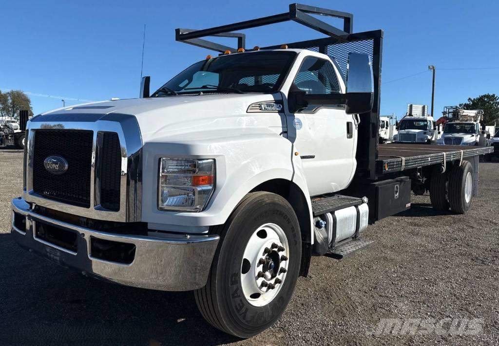 Ford F 650 Camiones de cama baja