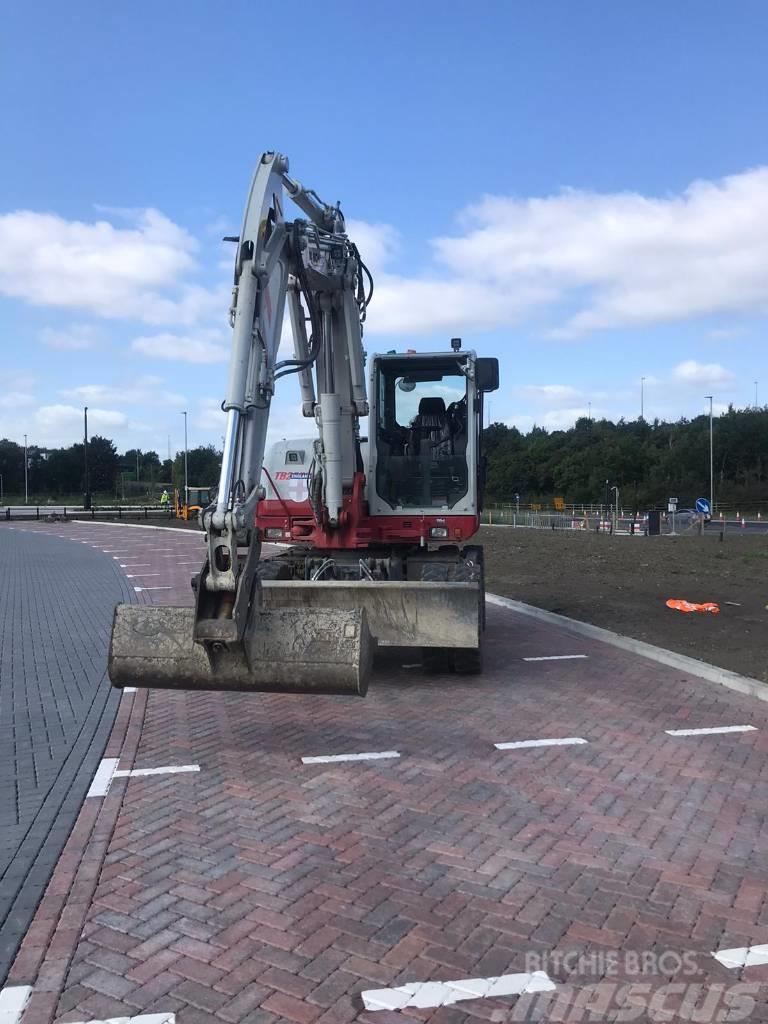 Takeuchi TB295W Excavadoras de ruedas