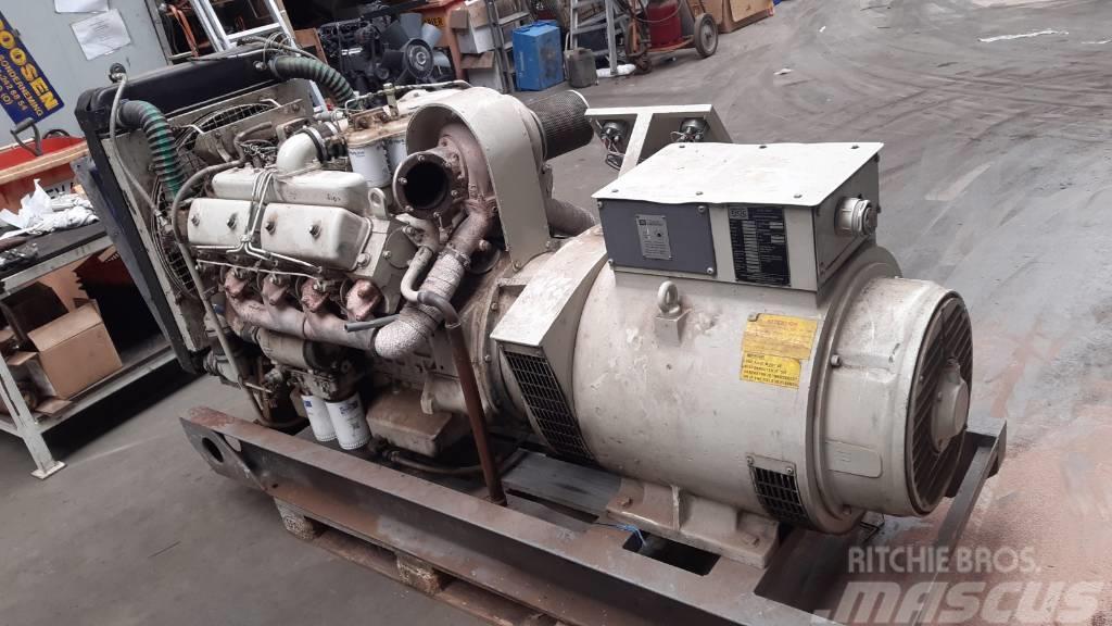 Perkins 120 kVA Generadores diésel