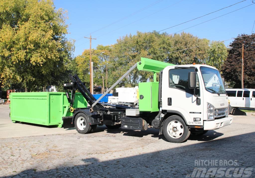 Isuzu NRR Camiones con chasís y cabina