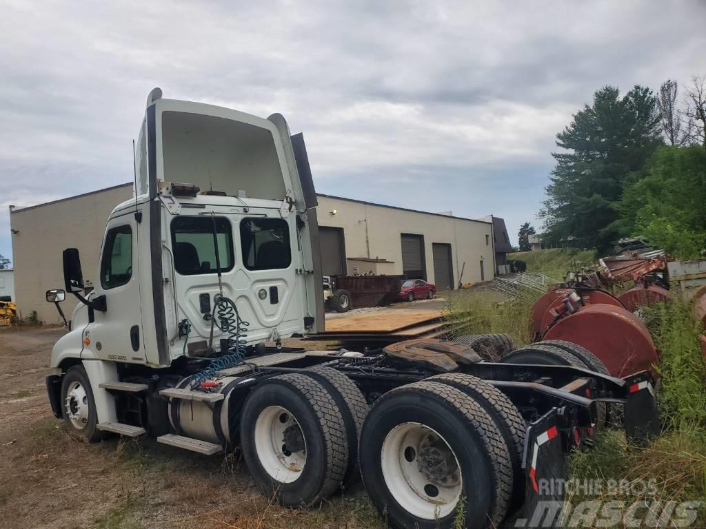 Freightliner Cascadia 125 Camiones tractor