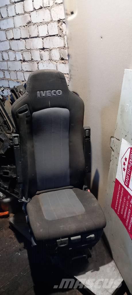 Iveco Stralis.     504064881 Cabinas