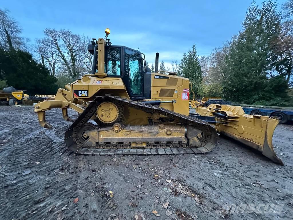 CAT D6N LGP Buldozer sobre oruga