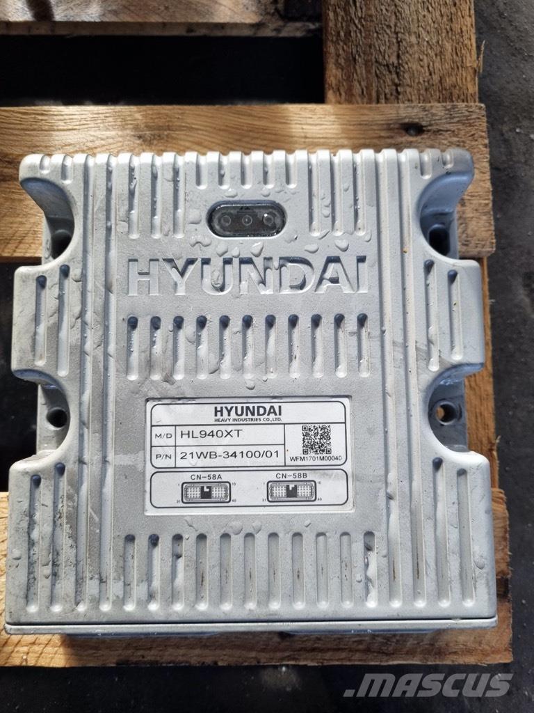 Hyundai HL 940 Componentes electrónicos