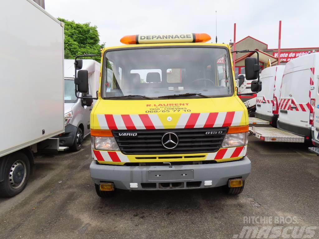 Mercedes-Benz 815D Camiones de cama baja