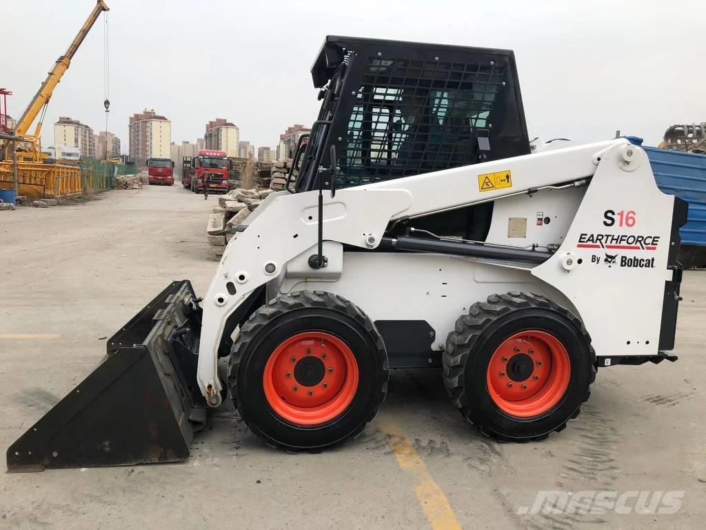 Bobcat S16 Minicargadoras