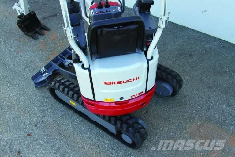 Takeuchi TB210R Miniexcavadoras