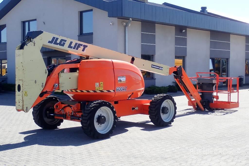 JLG 600 AJ Plataformas con brazo de elevación telescópico