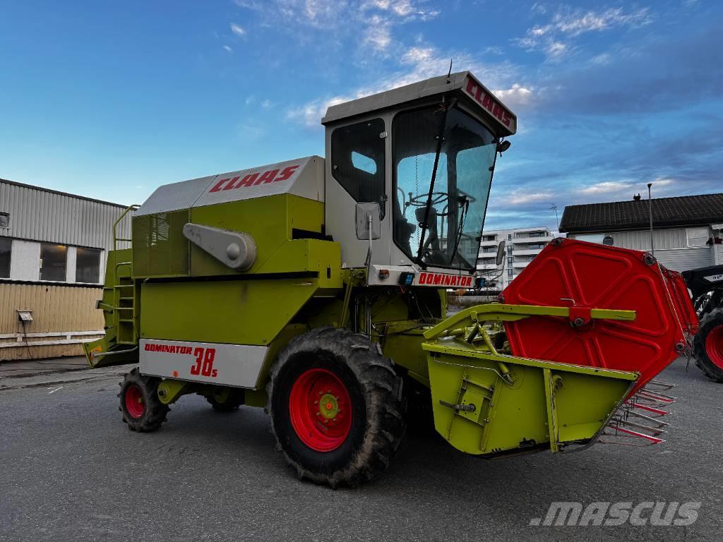 CLAAS 38 S Cosechadoras combinadas