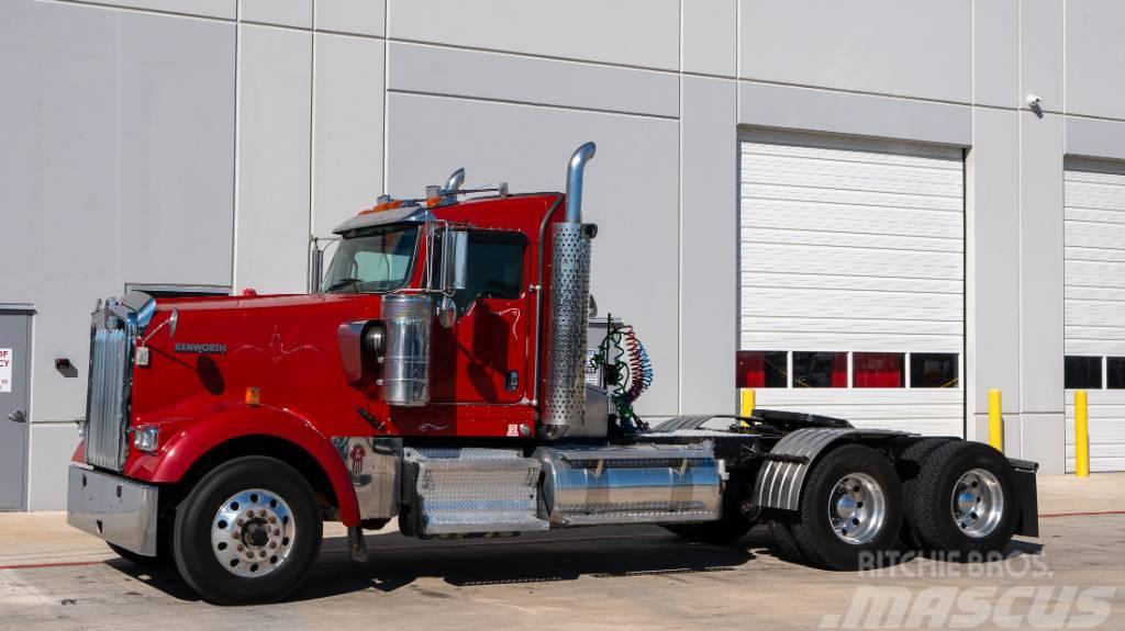 Kenworth W 900 Camiones tractor