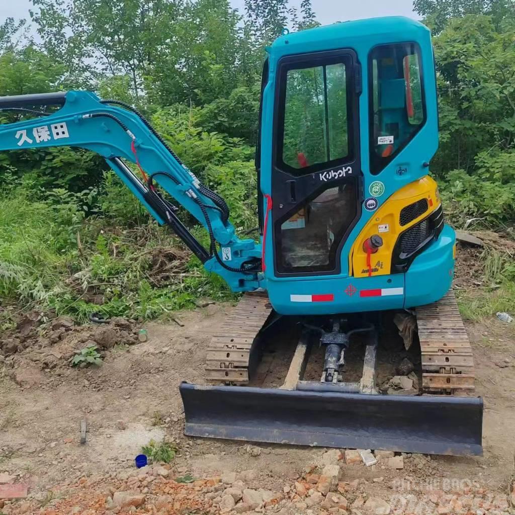 Kubota KX 135 Excavadoras sobre orugas