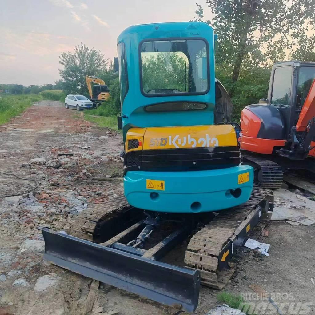 Kubota KX 135 Excavadoras sobre orugas