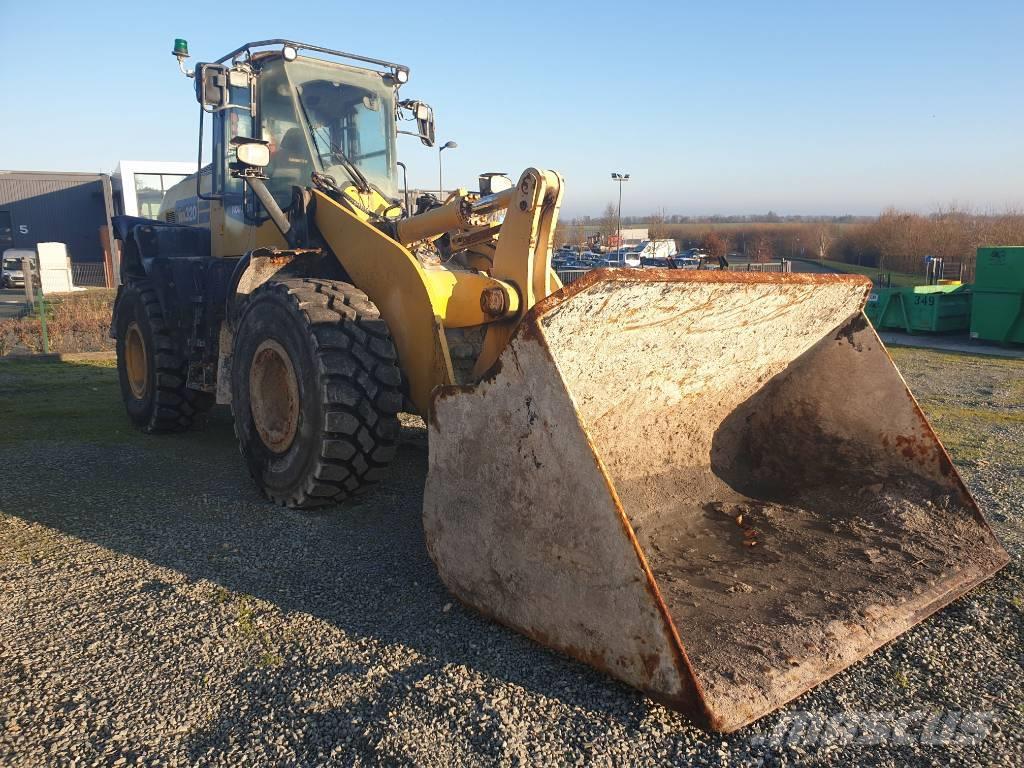 Komatsu WA320-8 Cargadoras sobre ruedas