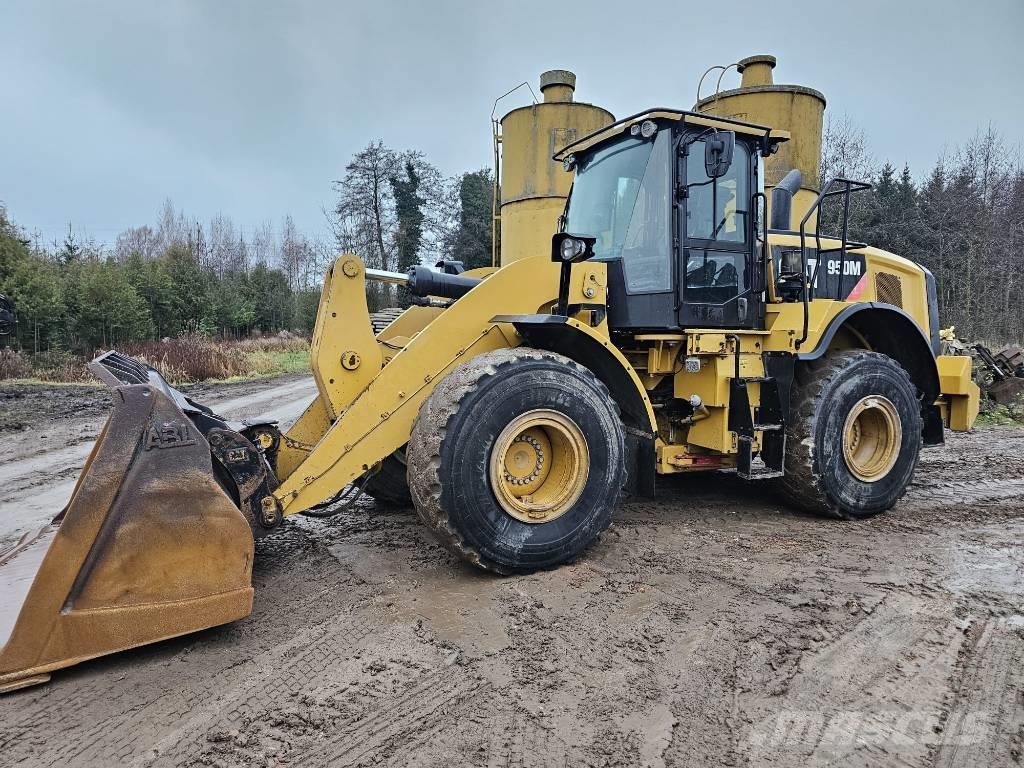 CAT 950M Cargadoras sobre ruedas