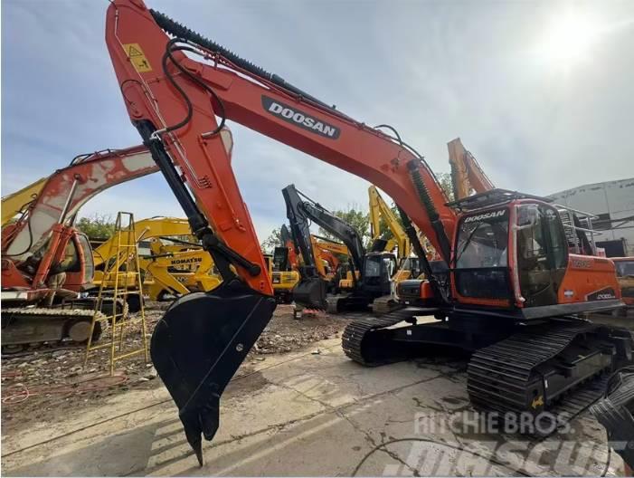 Doosan DX300LC-9C Excavadoras sobre orugas