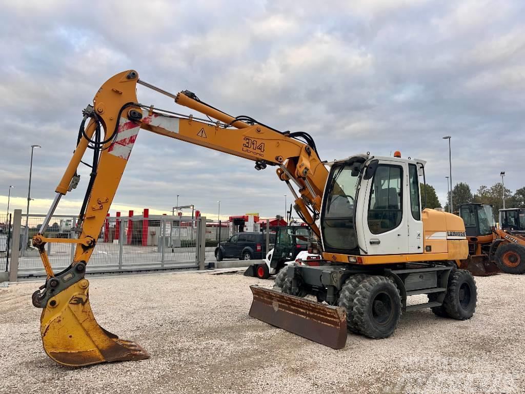 Liebherr 314 Excavadoras de ruedas