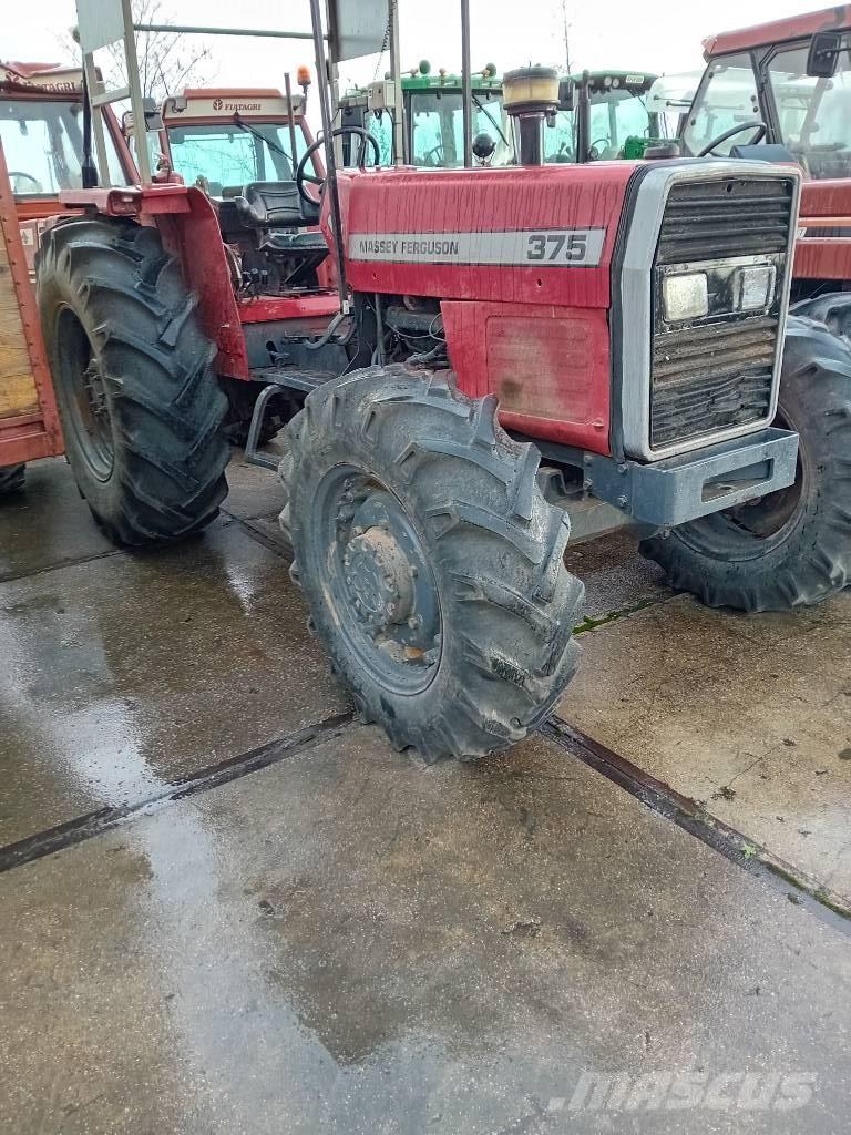 Massey Ferguson 375 Tractores