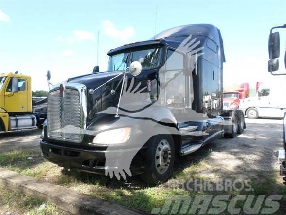 Kenworth T660 Otros