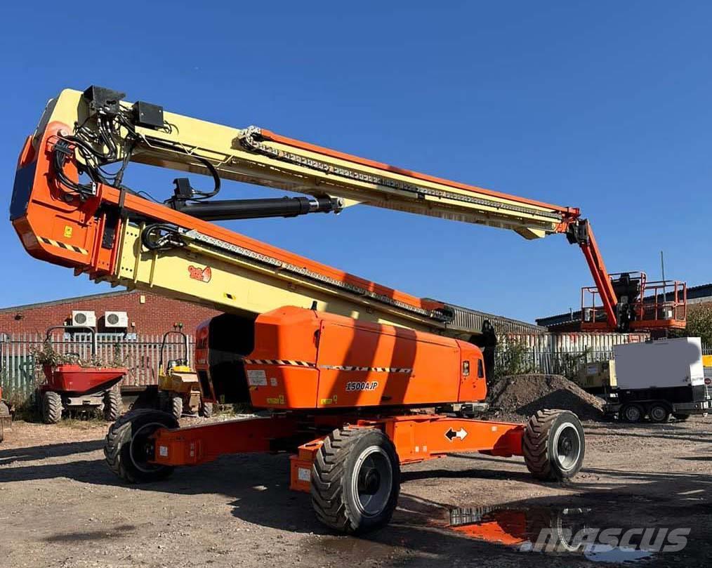 JLG 1500 AJP Plataformas con brazo de elevación manual