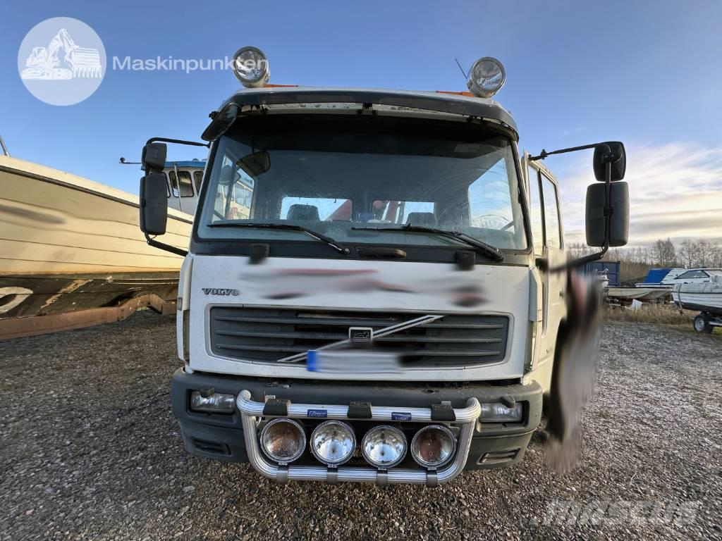 Volvo FL6 220 Camiones grúa