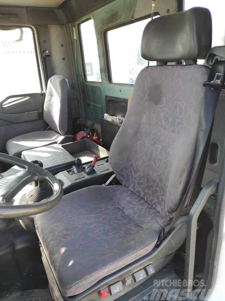 Iveco MP260 E35H Bañeras basculantes usadas