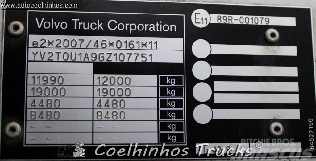 Volvo FL 210 Camiones de caja de lona