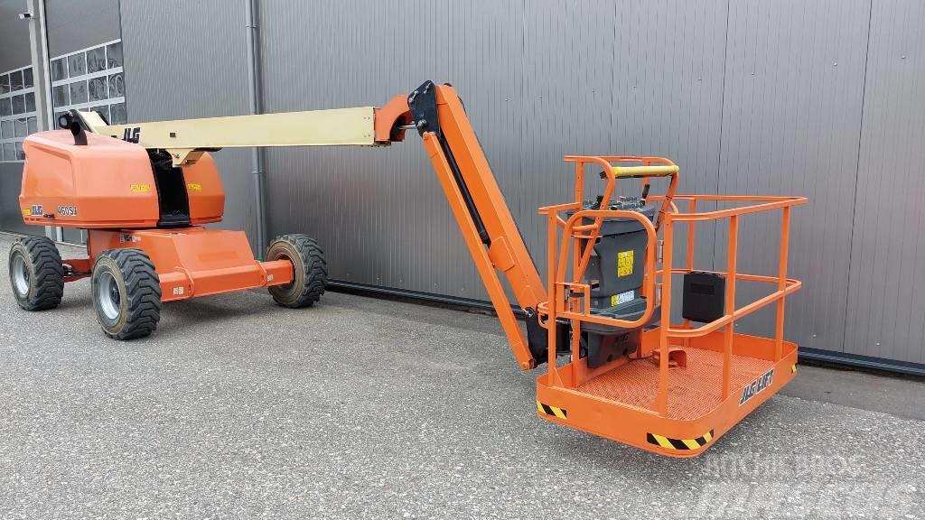 JLG 460 SJ Plataformas con brazo de elevación telescópico