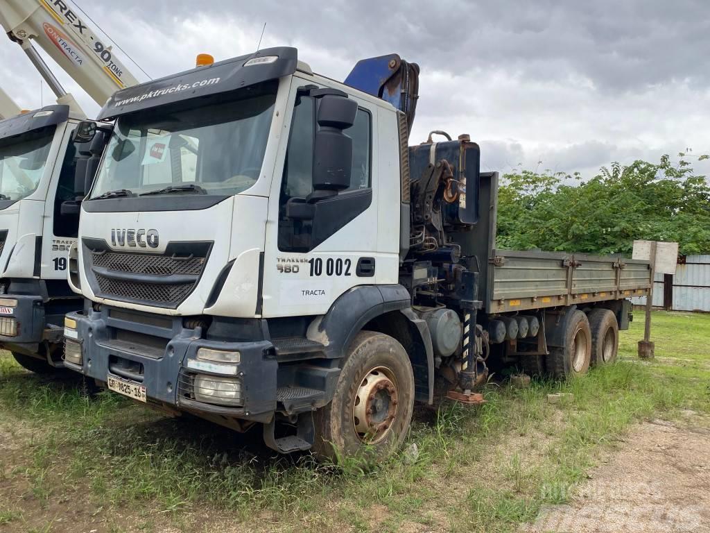 Iveco Trakker 380 Camiones grúa