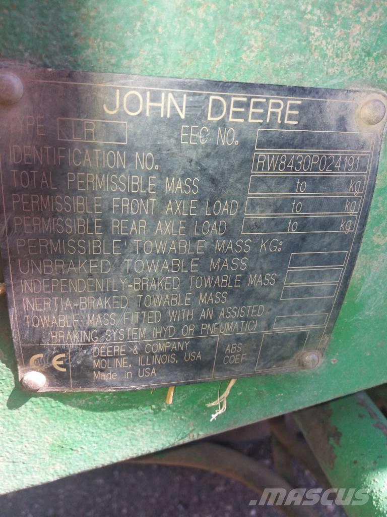 John Deere 8430 Tractores