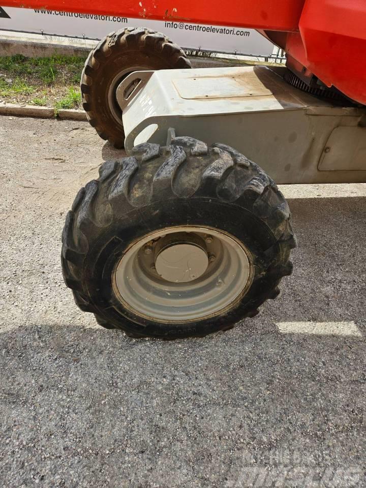 Manitou 180 ATJ Plataformas con brazo de elevación manual