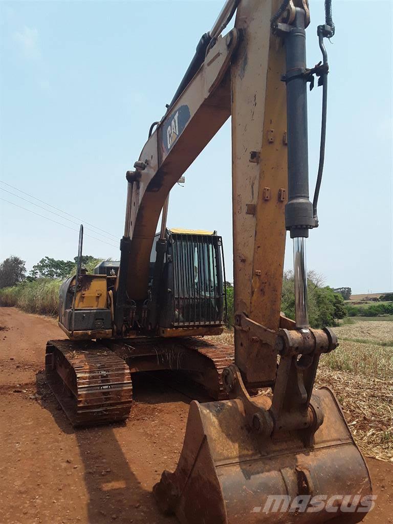 CAT 318D2L Excavadoras sobre orugas