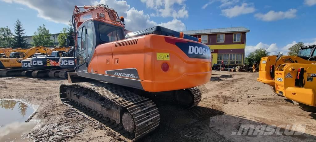 Doosan DX 255LC Excavadoras sobre orugas