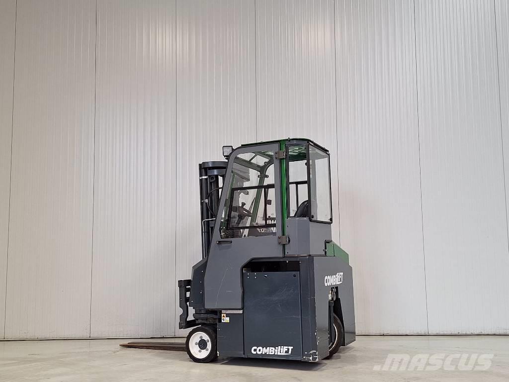 Combilift CBE2500 Montacargas de 4 vías