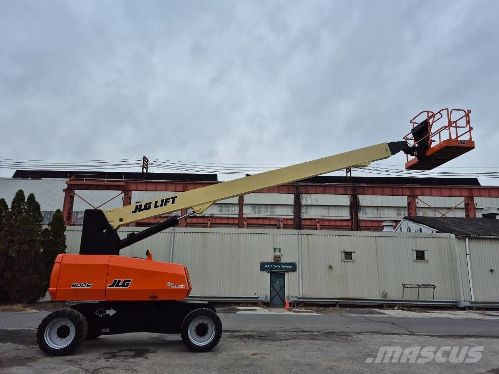 JLG 800 S Plataformas con brazo de elevación telescópico