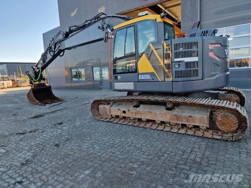 Volvo ECR235EL Excavadoras sobre orugas