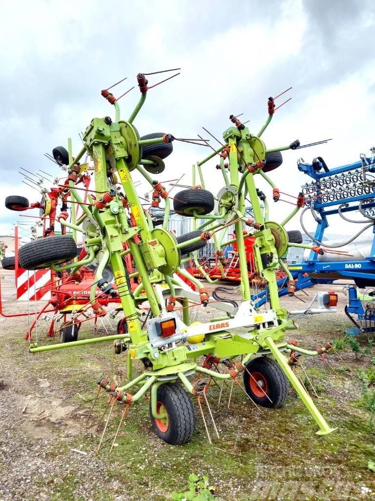 CLAAS Volto 870 Rastrilladoras y rastrilladoras giratorias