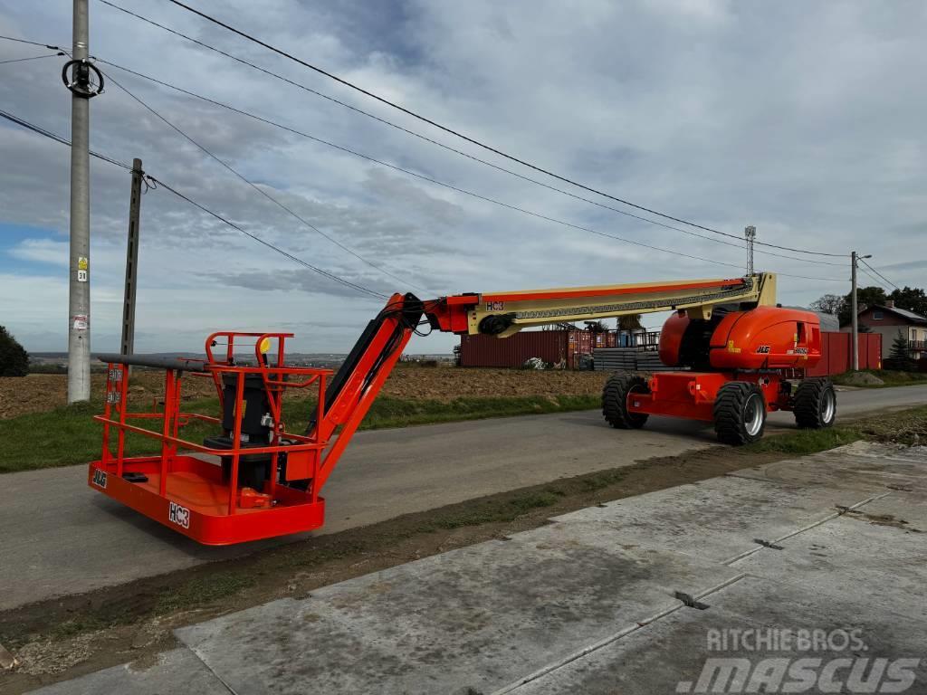 JLG 860 SJ Plataformas con brazo de elevación telescópico