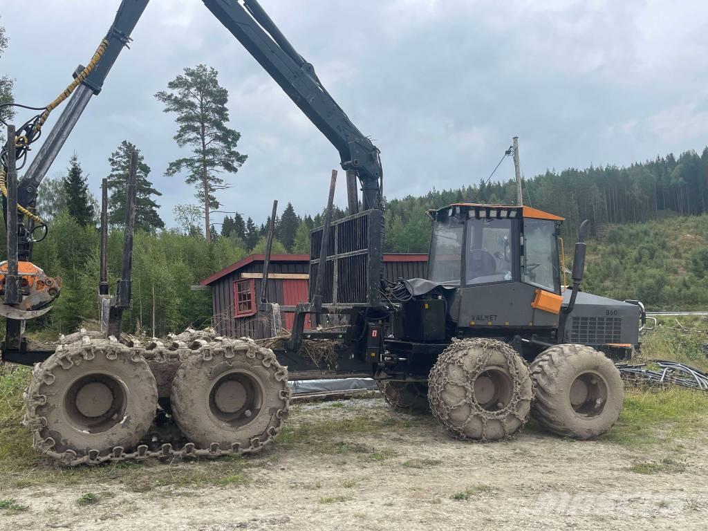 Valmet 860 Transportadoras