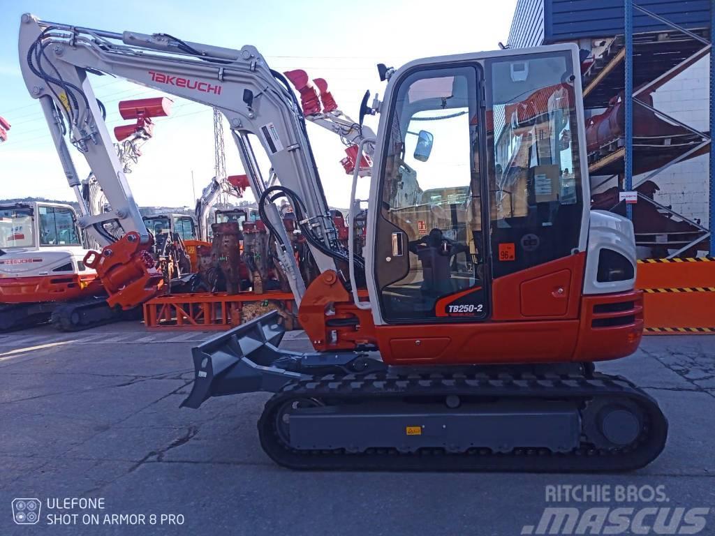 Takeuchi TB 250 Miniexcavadoras