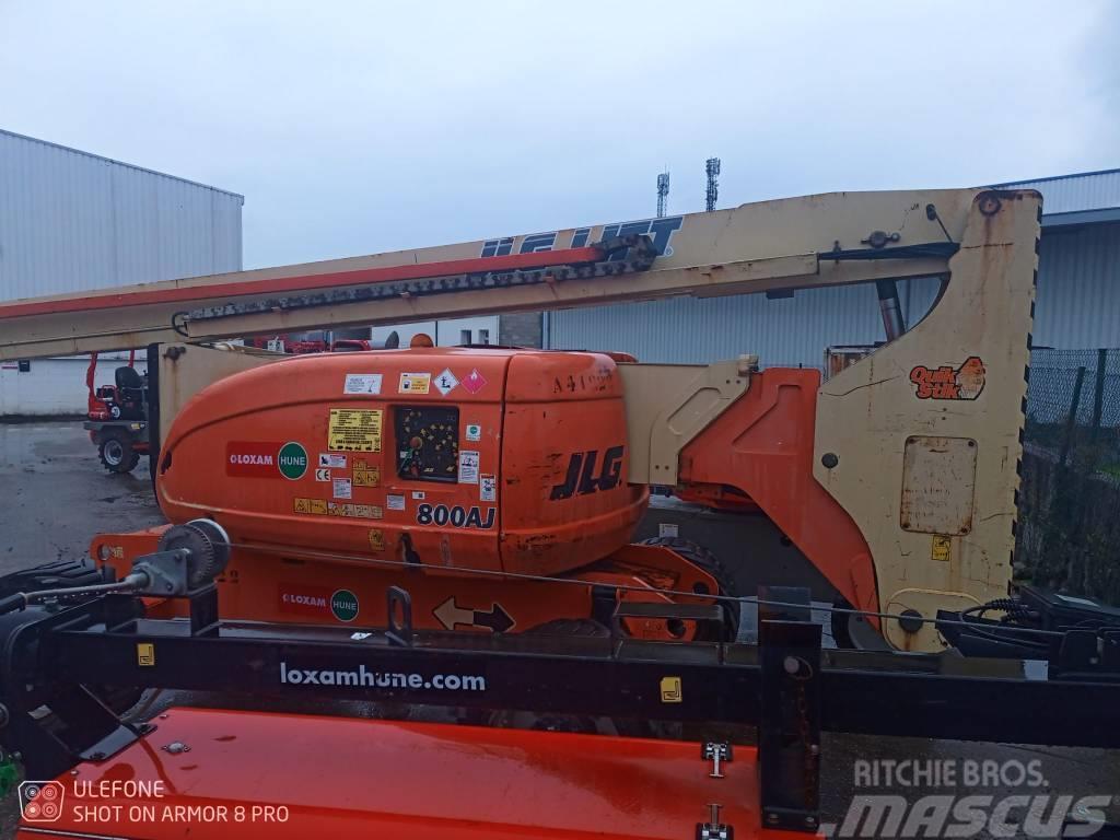 JLG 800 AJ Plataformas con brazo de elevación manual