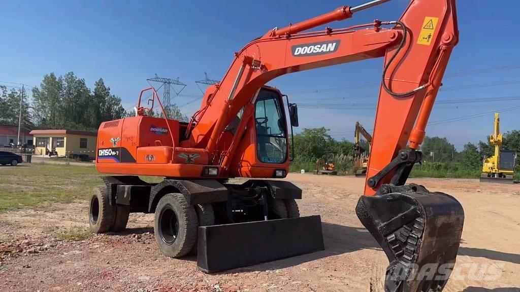 Doosan 150W-7 Excavadoras de ruedas