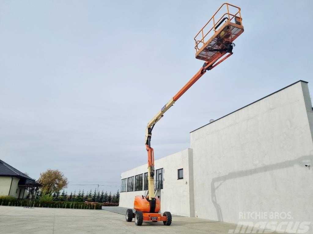 JLG 600AJ    G27 Plataformas con brazo de elevación manual