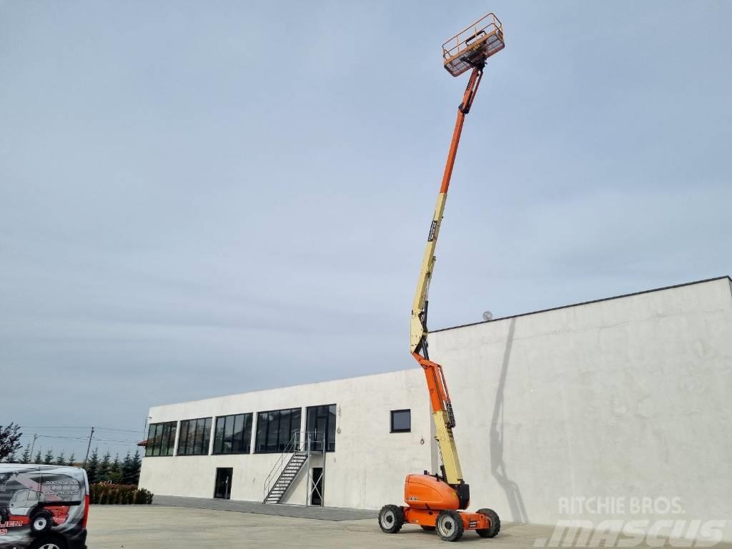 JLG 600AJ    G27 Plataformas con brazo de elevación manual