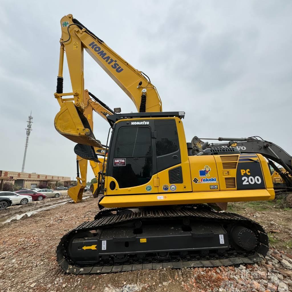 Komatsu PC 200 Excavadoras sobre orugas