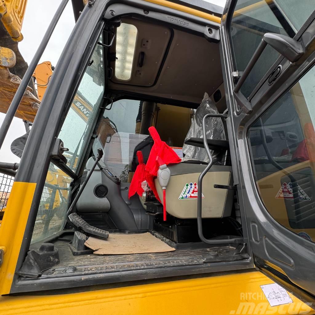 Komatsu PC 200 Excavadoras sobre orugas