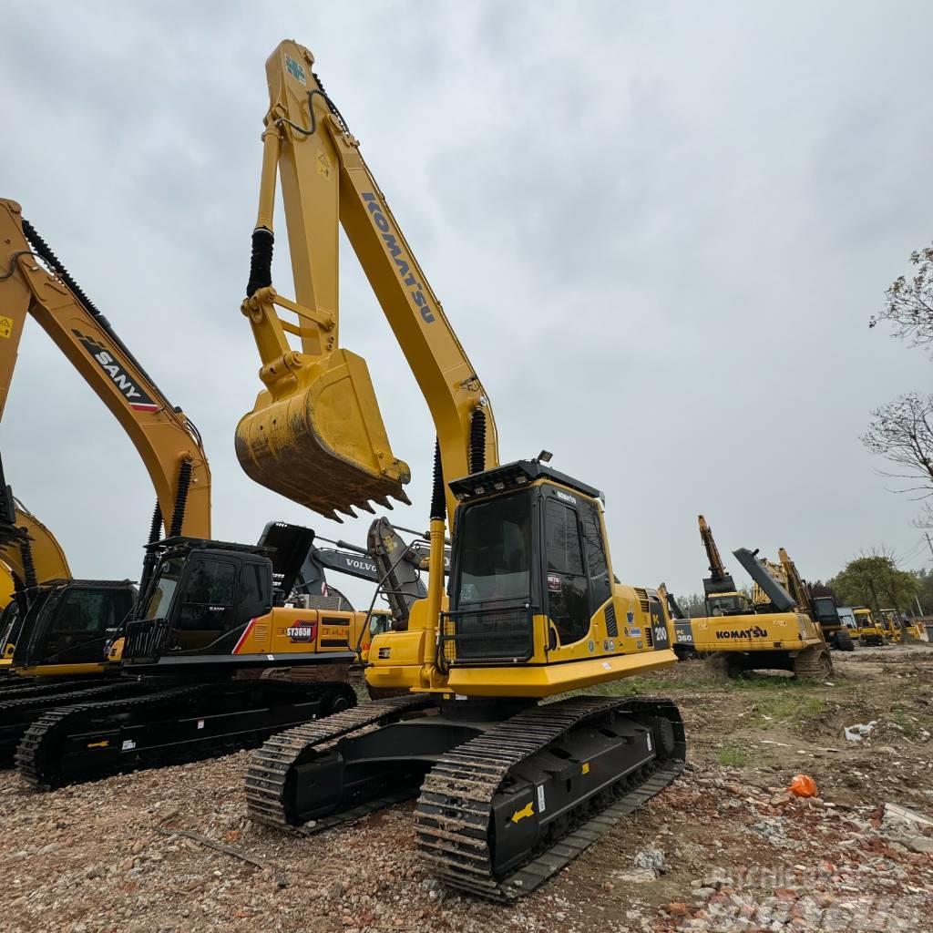 Komatsu PC 200 Excavadoras sobre orugas