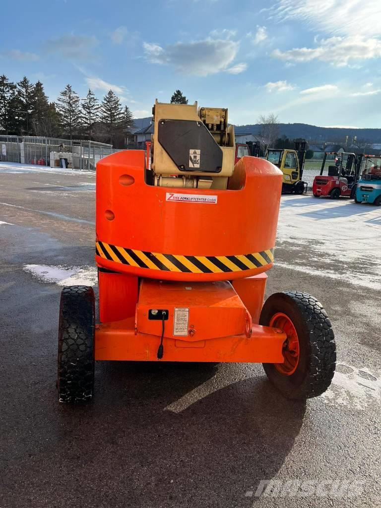 JLG 45 E Plataformas con brazo de elevación manual