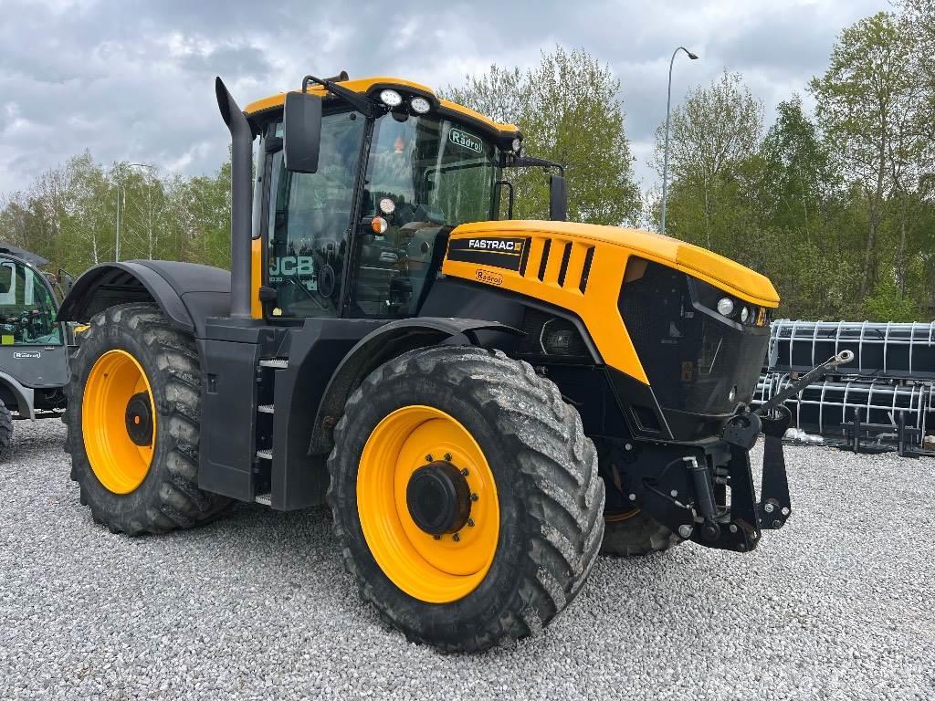 JCB Fastrac 8330 Tractores