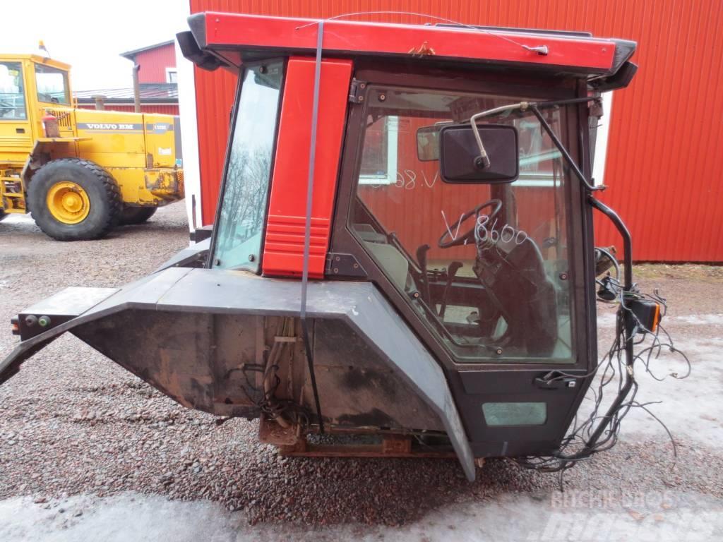 Valmet 8600 Cabina